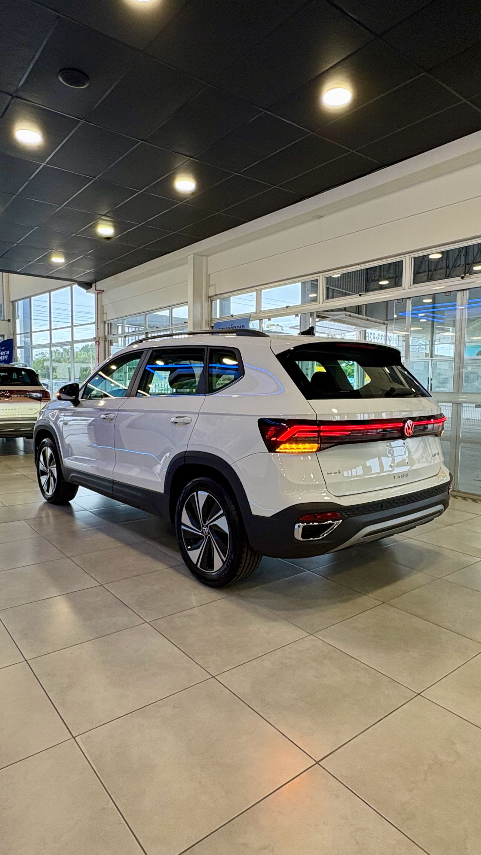 Volkswagen Taos Comfortline 0 km — foto 8