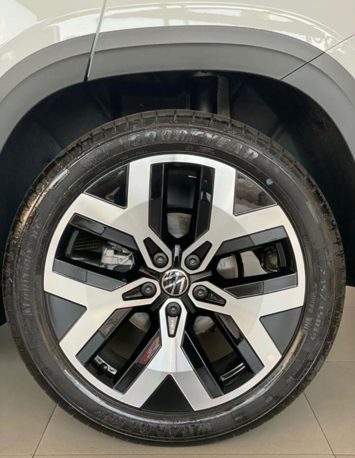 Volkswagen Taos Highline 0 km — foto 3