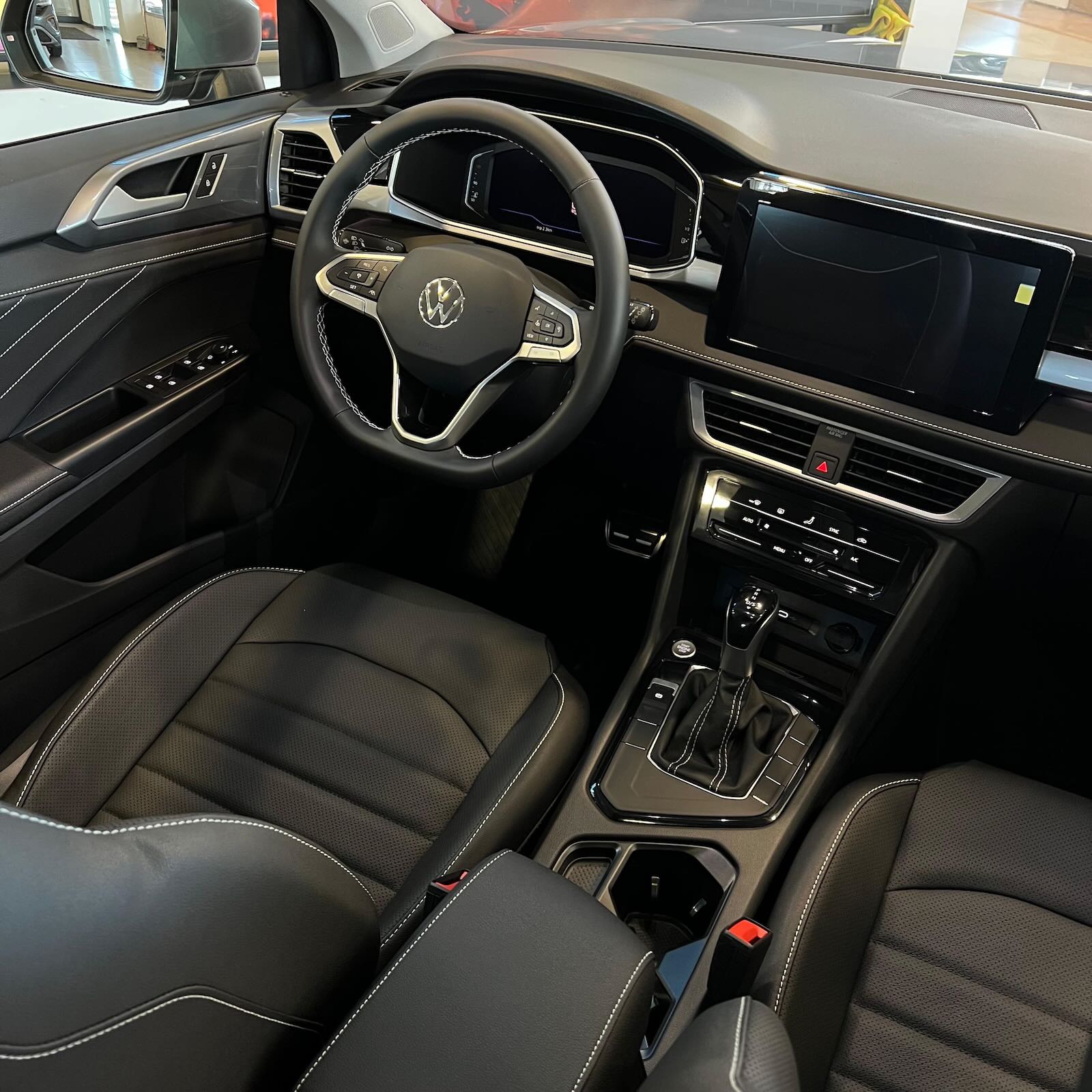 Volkswagen Taos Highline 0 km — foto 7