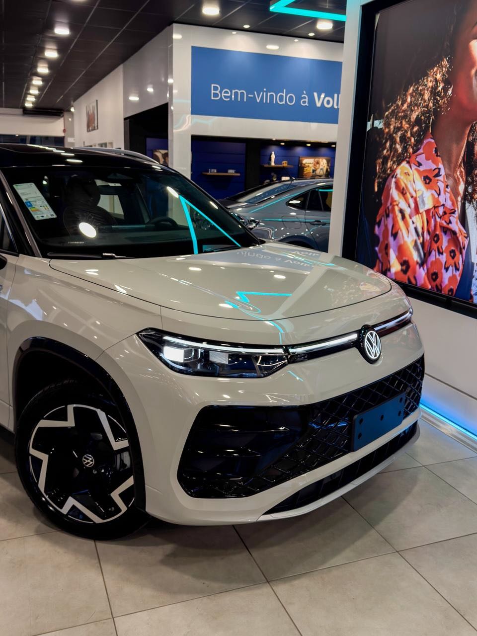 Volkswagen Tiguan R-Line 350 TSI 0 km — foto 11
