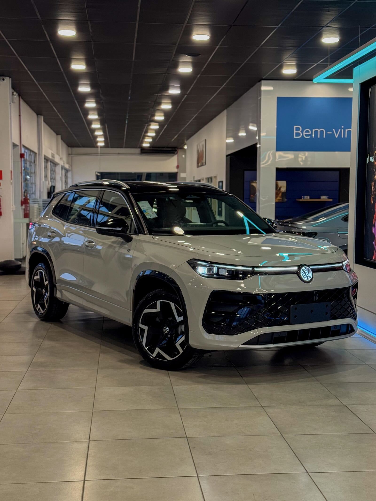 Volkswagen Tiguan R-Line 350 TSI 0 km — foto 13