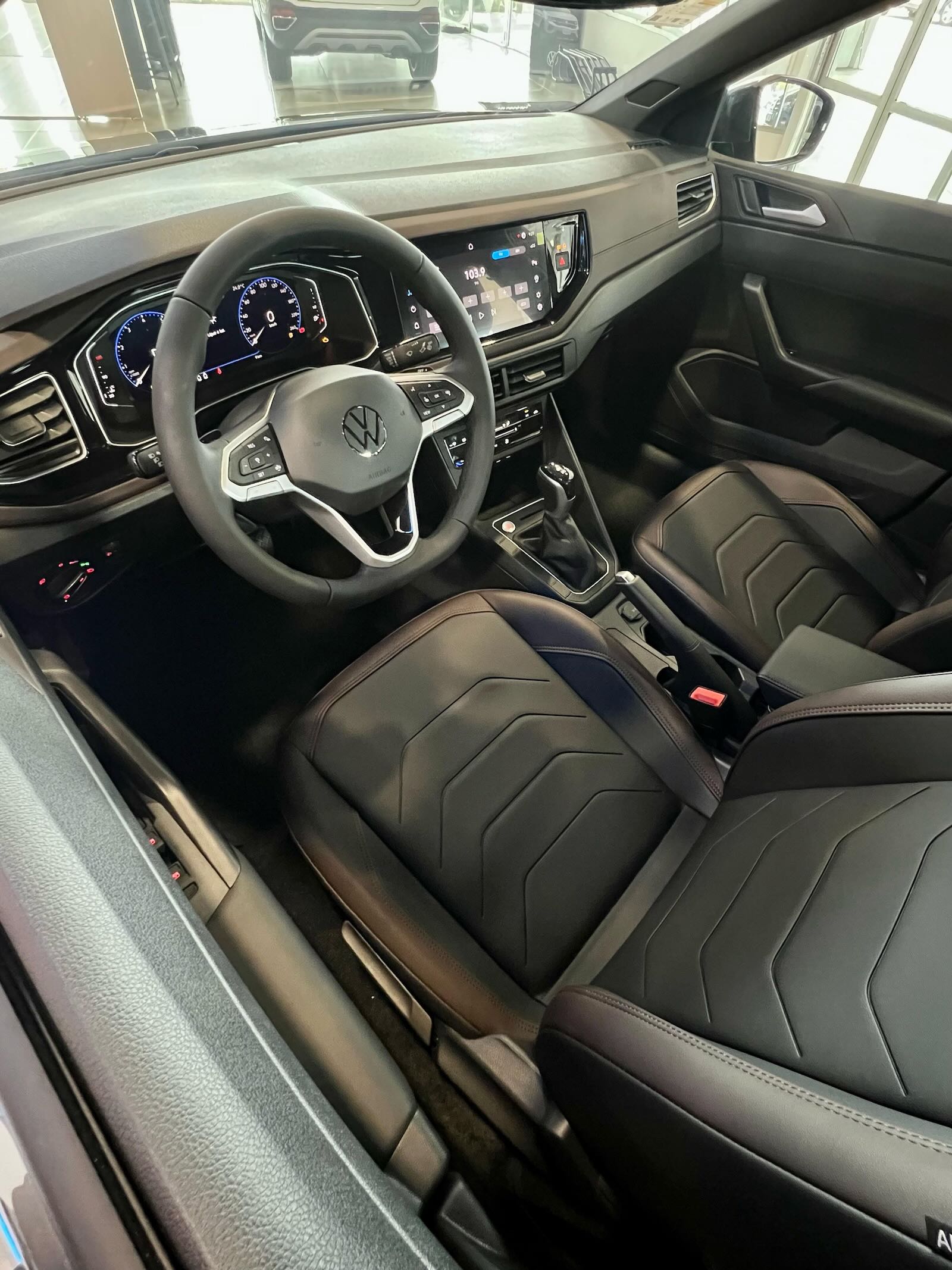 Volkswagen Virtus Highline 0 km — foto 2