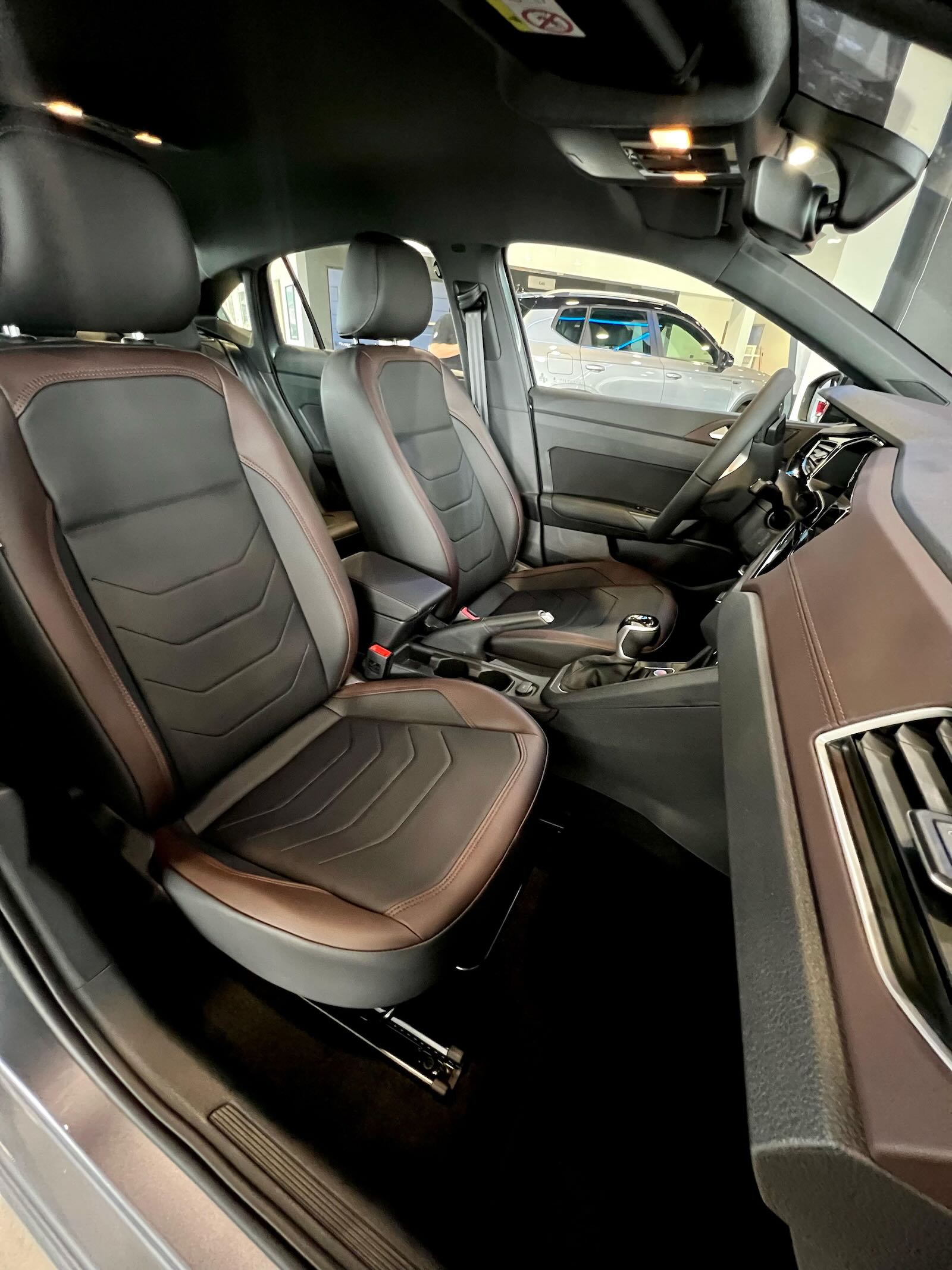 Volkswagen Virtus Highline 0 km — foto 4